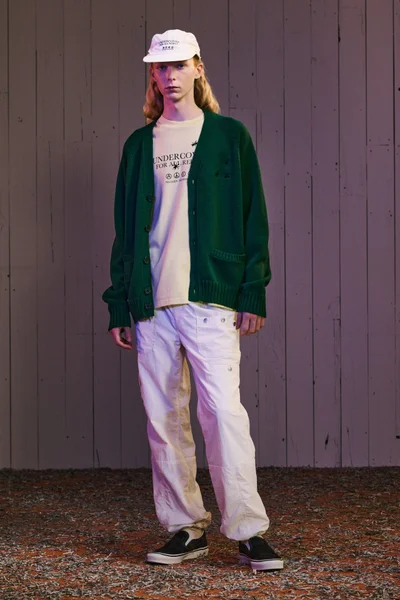 Look 18